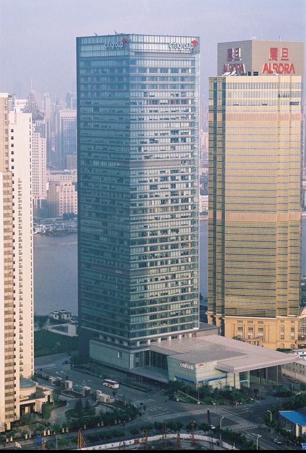 上海震旦大厦(38层180米)上海波特曼丽嘉酒店(45层165米)上海外滩工商
